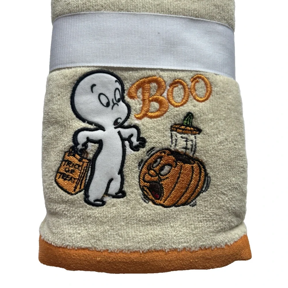 Casper The Friendly Ghost Halloween Hand Towels Set of 2 Boo Pumpkin Retro NWOT